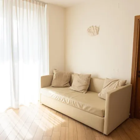 Domus Laetitiae Hotell