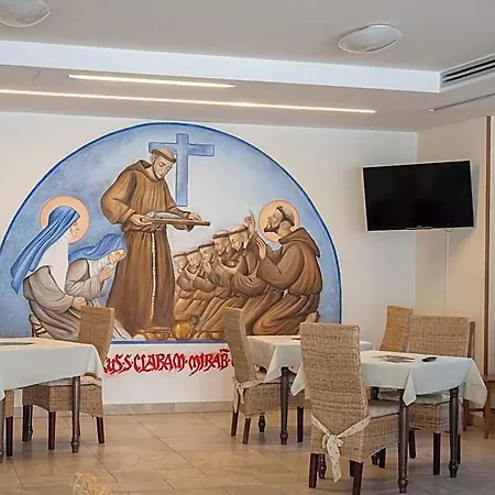 Otel Domus Laetitiae *