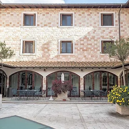 Domus Laetitiae Hotell Assisi