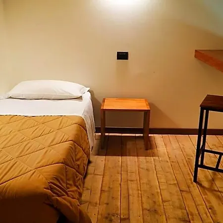 Domus Laetitiae Otel