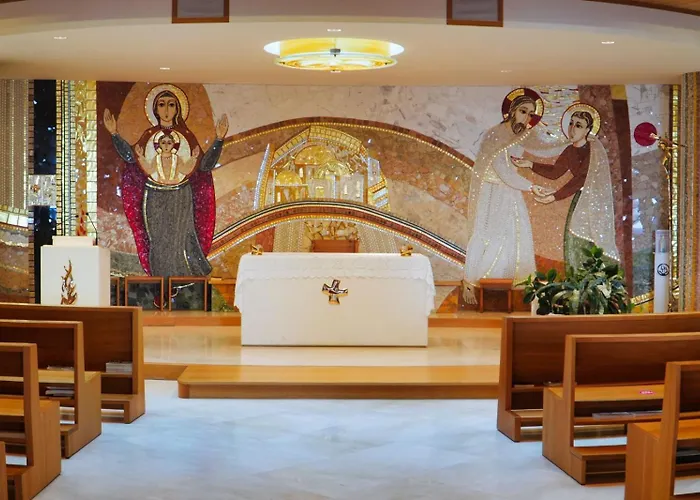 Hotel Domus Laetitiae