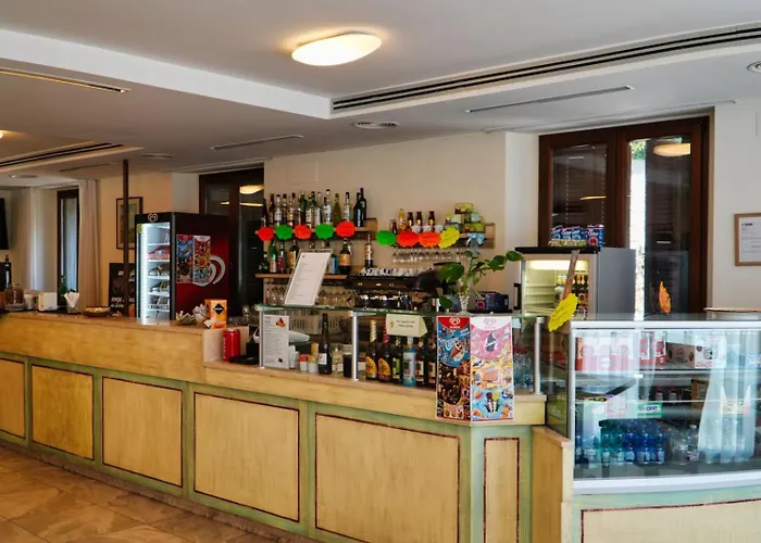 Domus Laetitiae Hotel *